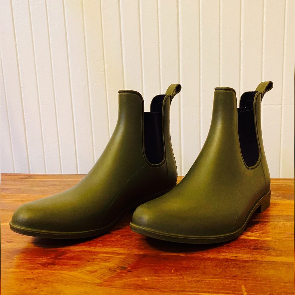 ✔ (SOLD) Sam Edelman Women's Green Tinsley Chelsea Rain Booties - Size 10